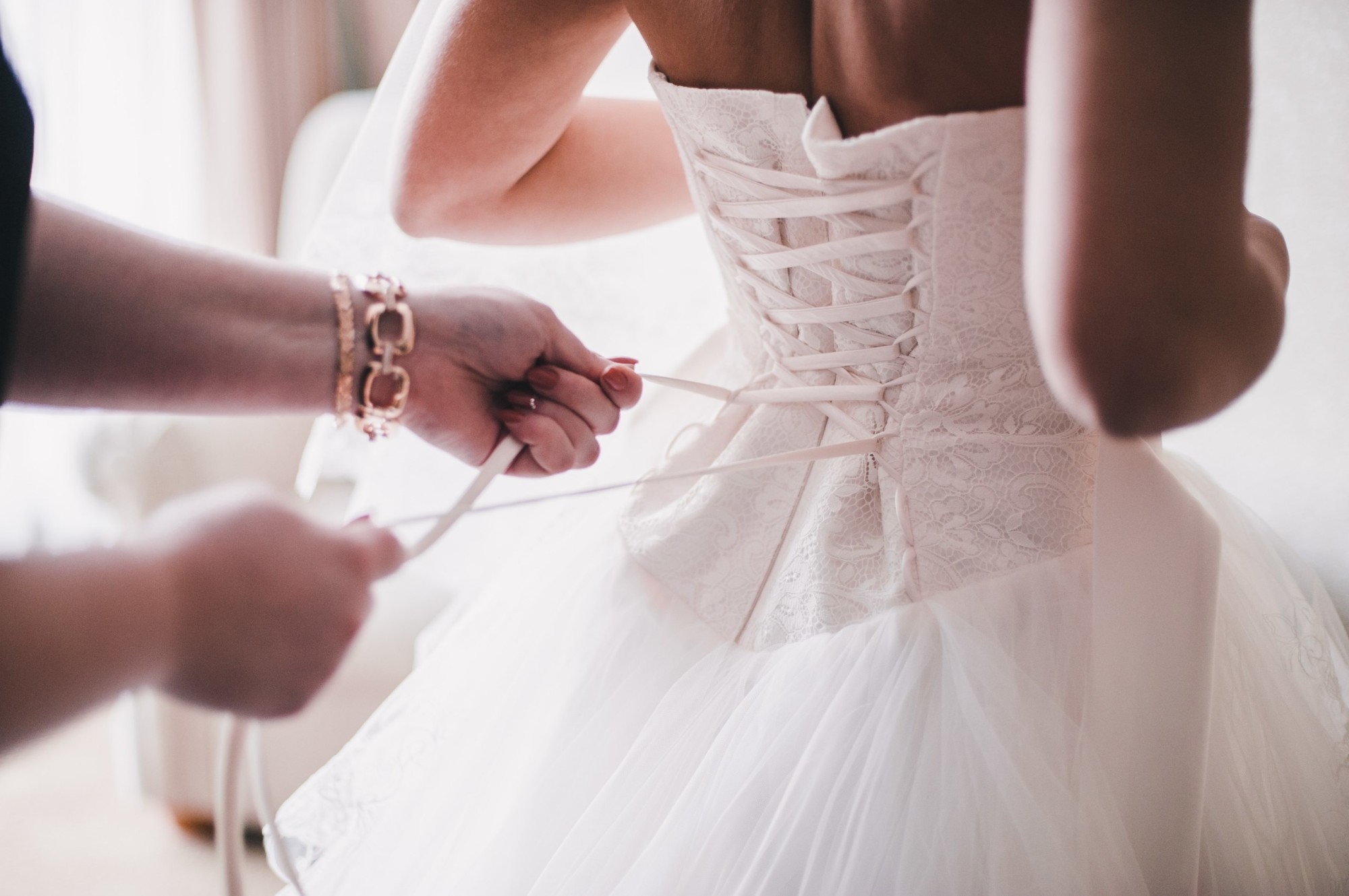 8 Wedding Dress Buying Mistakes and How to Avoid Them
