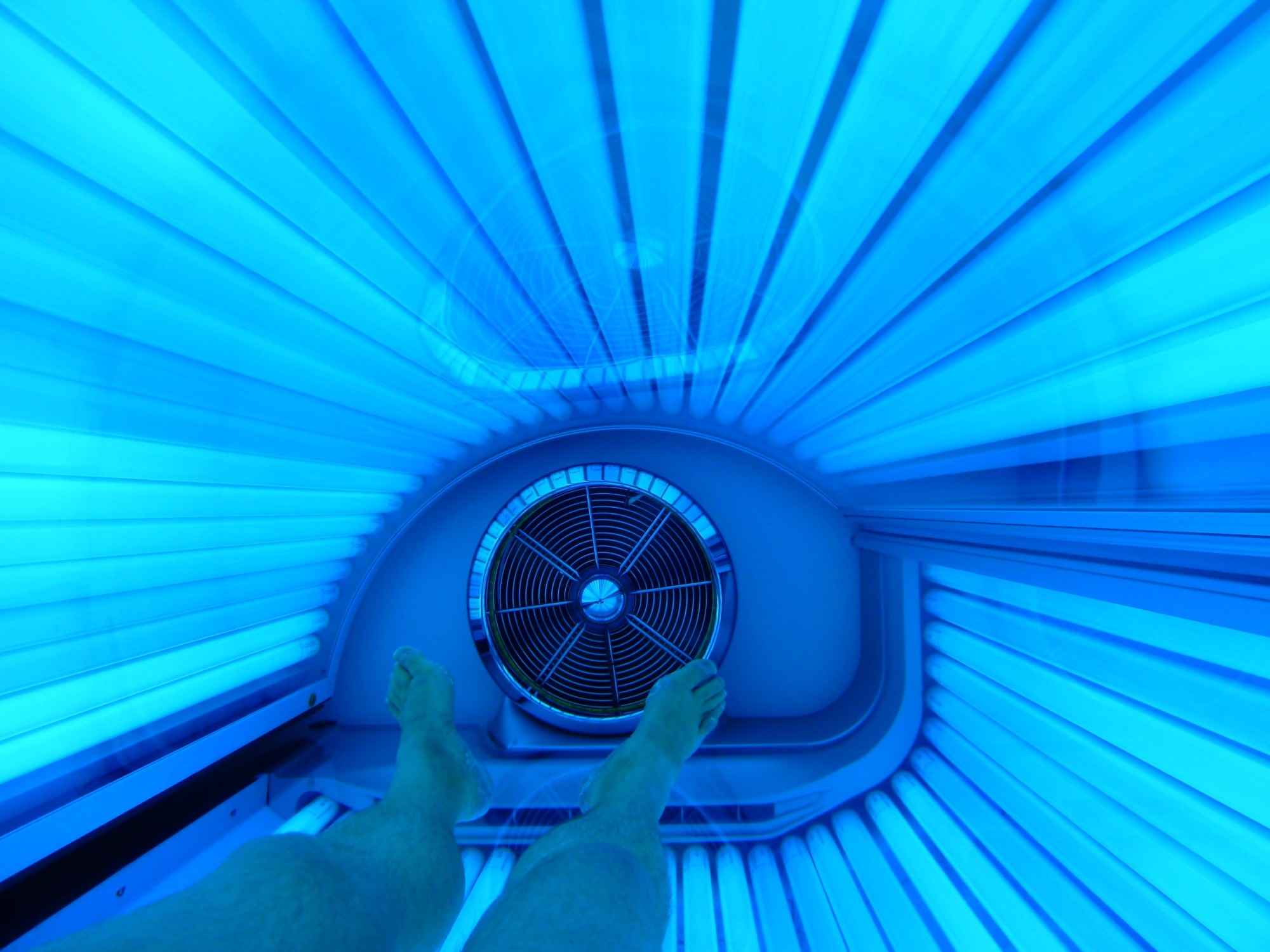 5 Tips for Healthy Indoor Tanning