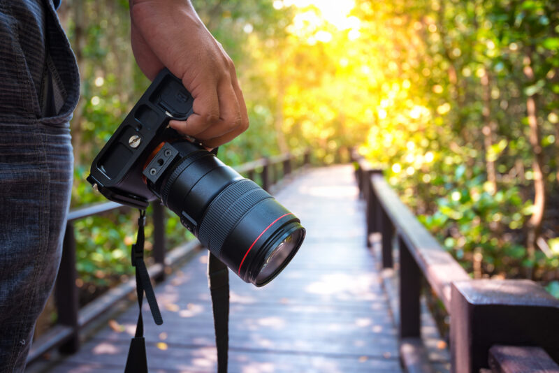 How to Become a Freelance Photographer: 5 Tips for Success