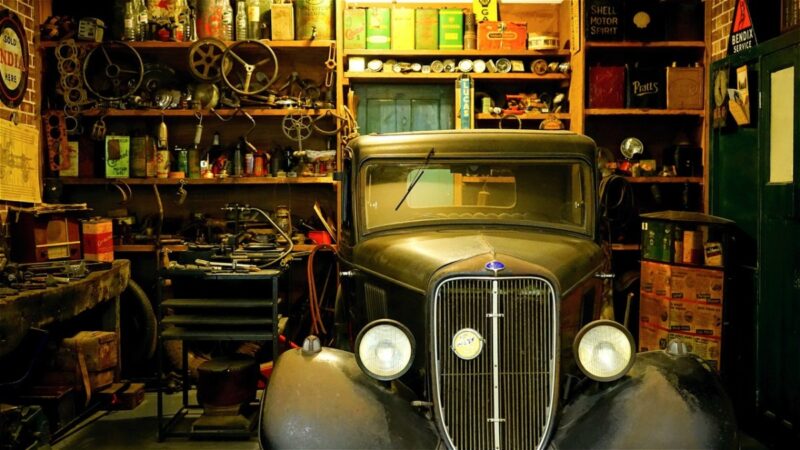 How to declutter your garage in 5 easy steps