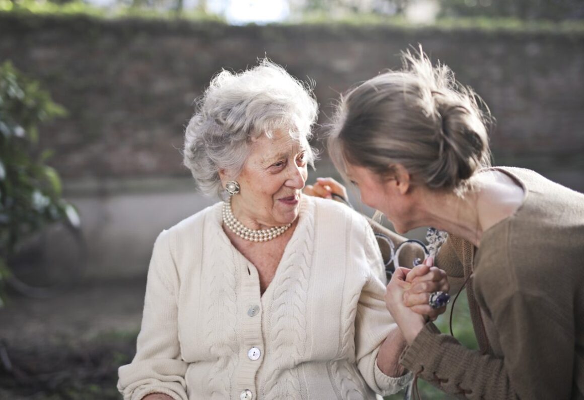 A Guide to Giving Your Aging Parents the Best Possible Care