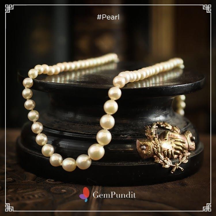 How to Style Pearl Jewelry