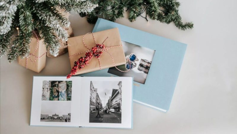 insidexpress how to make a festive christmas photo book in just a few steps how to make a festive christmas photo book in just a few steps