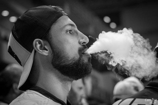 Top 6 Reasons Why Most People Prefer to Vape